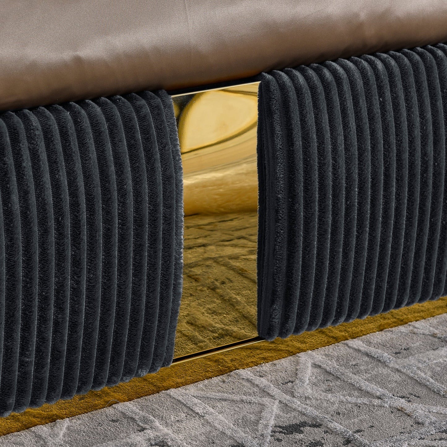 Soren Velvet Upholstered Bed
